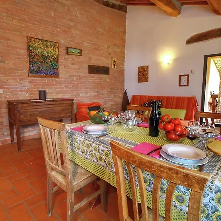 Casa de Férias In Tuscany With Patio *