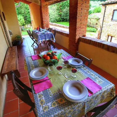 Casa de Férias In Tuscany With Patio