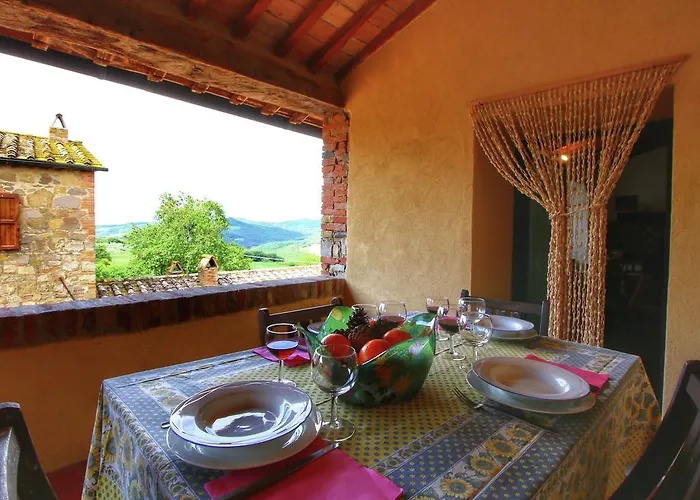 Vakantiehuis In Tuscany With Patio