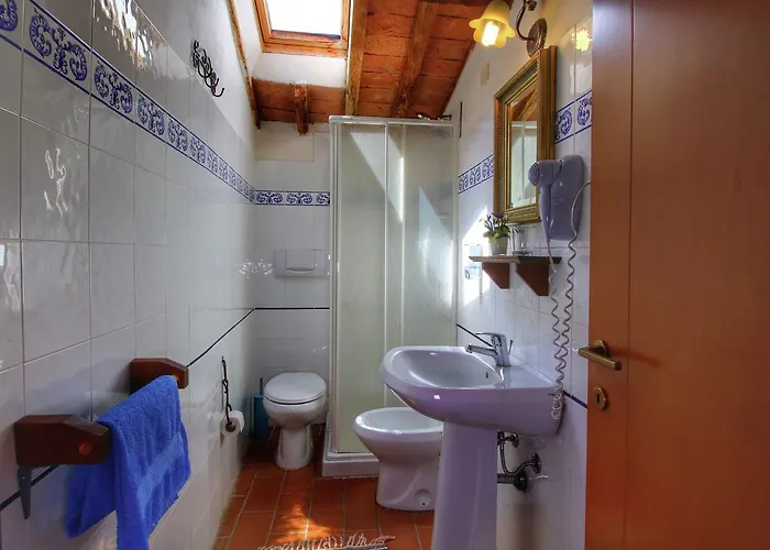 Vakantiehuis In Tuscany With Patio